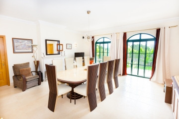 Quinta do Lago Villa Bespoke Dining Room