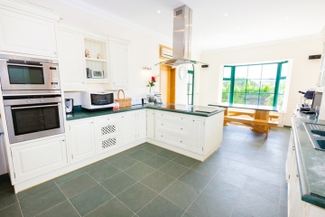 Quinta do Lago Holiday Villa Kitchen